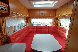 Innenraum Wohnmobil nach unserer Arbeit. Innenraum Wohnmobil nach unserer Arbeit.