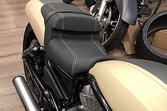 Veredelung eines Harley Sattels Veredelung eines Harley Sattels